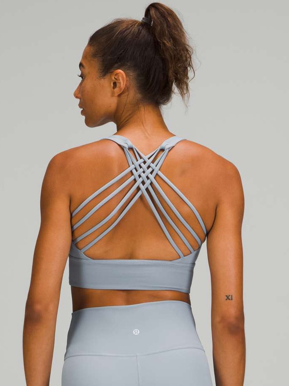lululemon athletica Free to Be Longline Sports Bra Size 8 Chambray